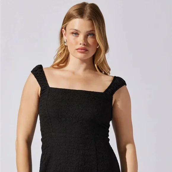 ASTR TIE BACK CRINKLE SHOULDER MIDI DRESS ❤️NWT IN STORES❤️ M=6/8 - Picture 6 of 8